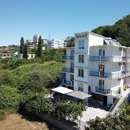 Hotel Fama Škalngur Exterior foto