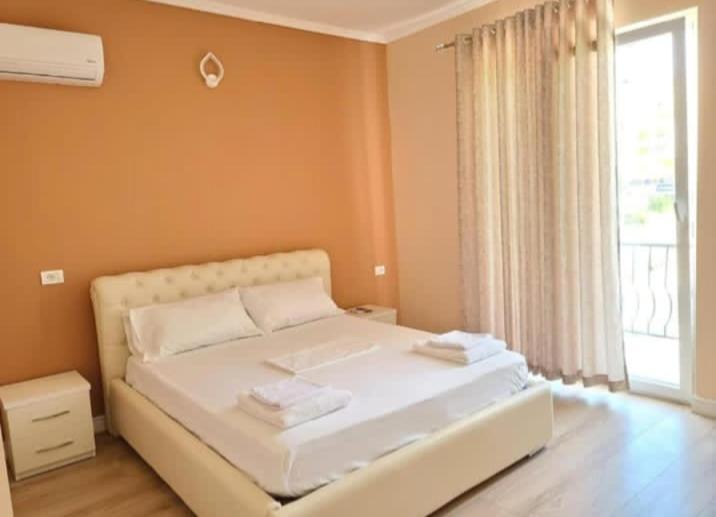 Hotel Fama Škalngur Exterior foto